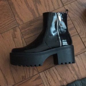 NWT Chunky Black Ankle Boots Booties